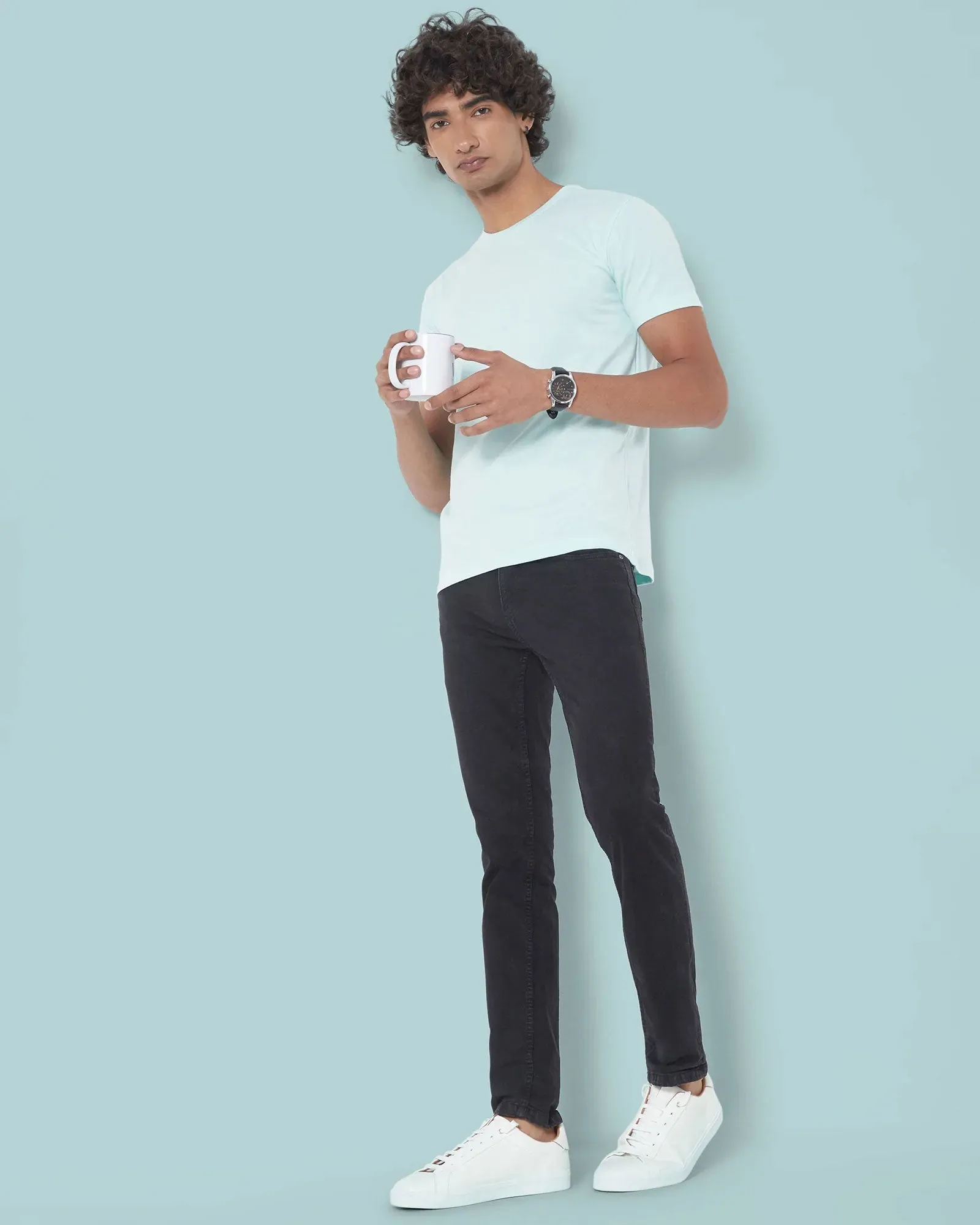 Half Sleeves Crew Neck: Celeste