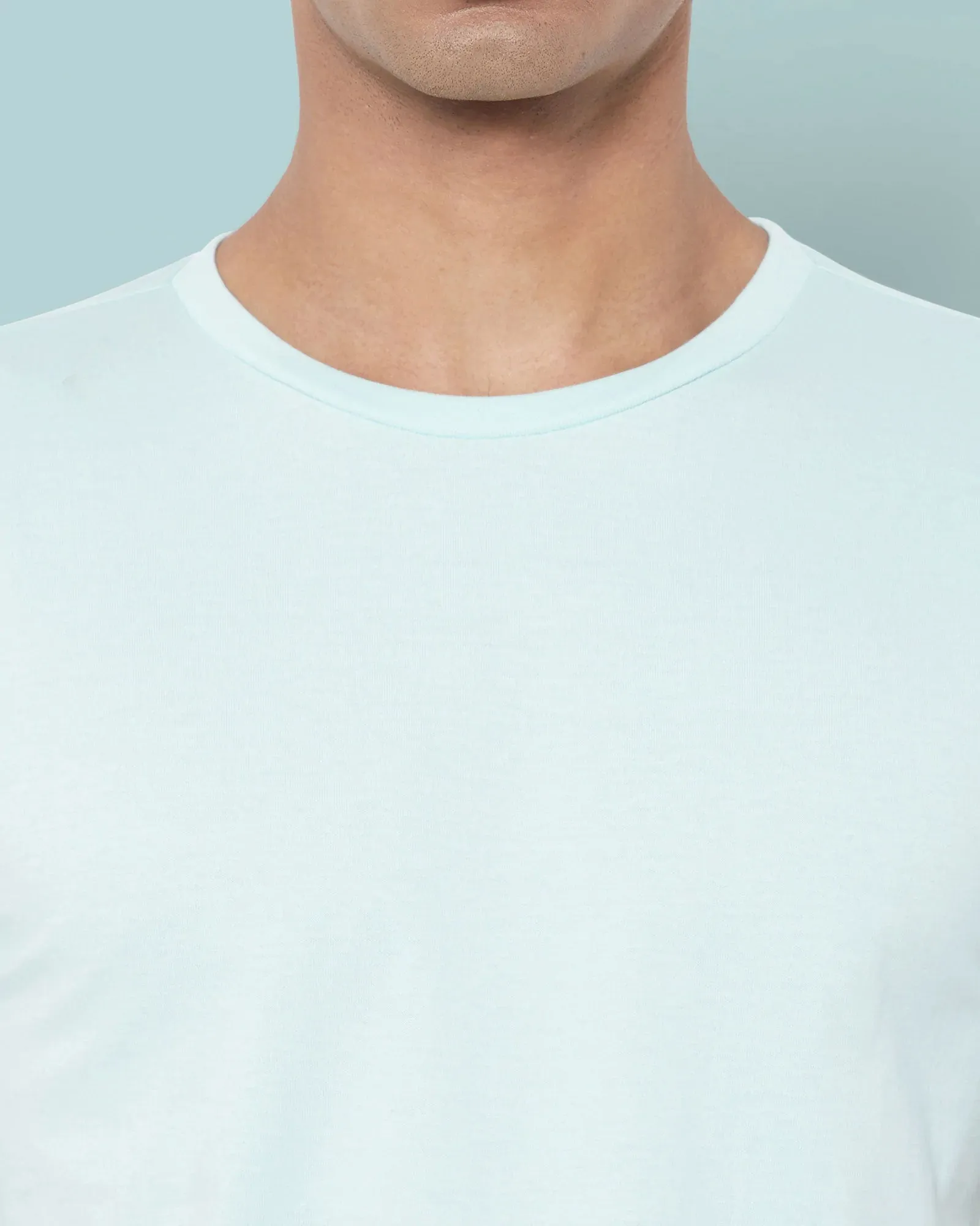 Half Sleeves Crew Neck: Celeste